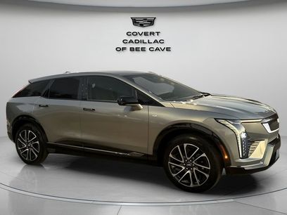 Certified 2025 Cadillac Optiq Sport 2 w/ LPO, Floor Liner Package