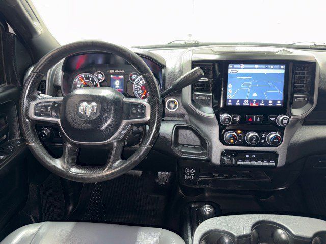 Used 2023 RAM 2500 Tradesman w/ Chrome Appearance Group AWD/4WD image 17