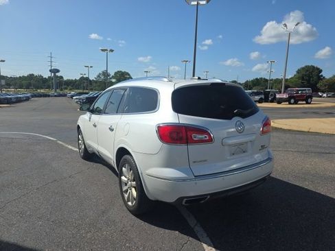 Used 2017 Buick Enclave Premium w/ Experience Buick Package FWD image 5