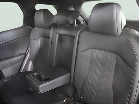 Used 2024 Kia Sportage X-Line w/ X-Line Premium Package image 20