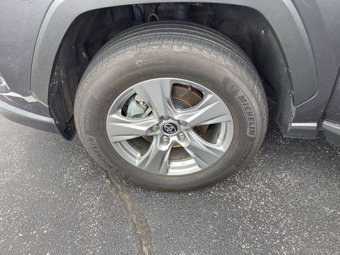 Used 2025 Toyota RAV4 XLE image 30