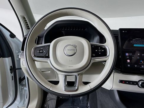 New 2026 Volvo XC90 T8 Ultra w/ Protection Package AWD/4WD image 11