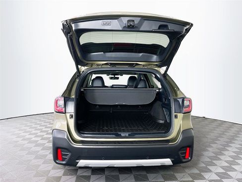 Certified 2021 Subaru Outback Limited image 31