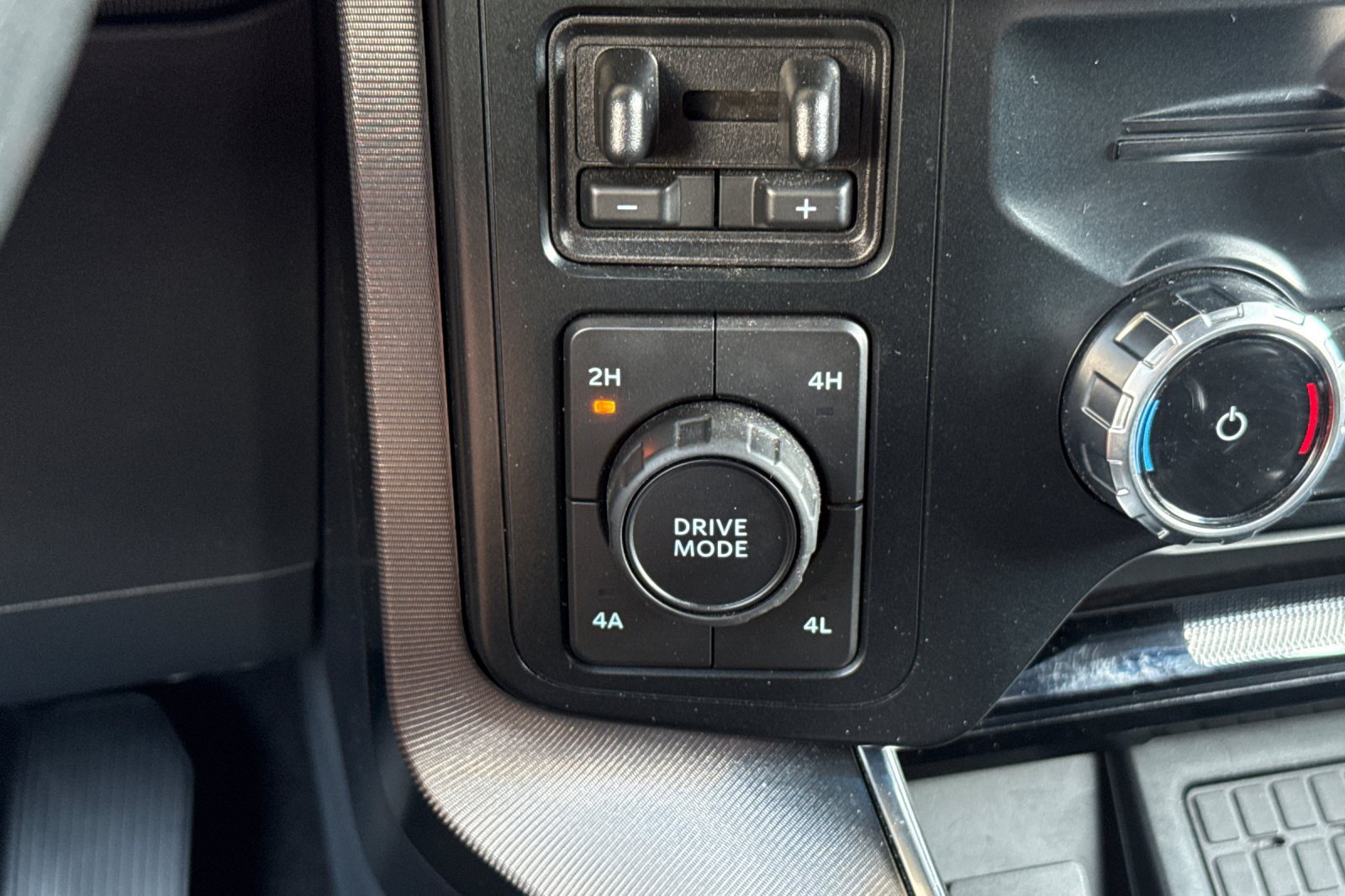 Used 2023 Ford F150 Platinum AWD/4WD image 29