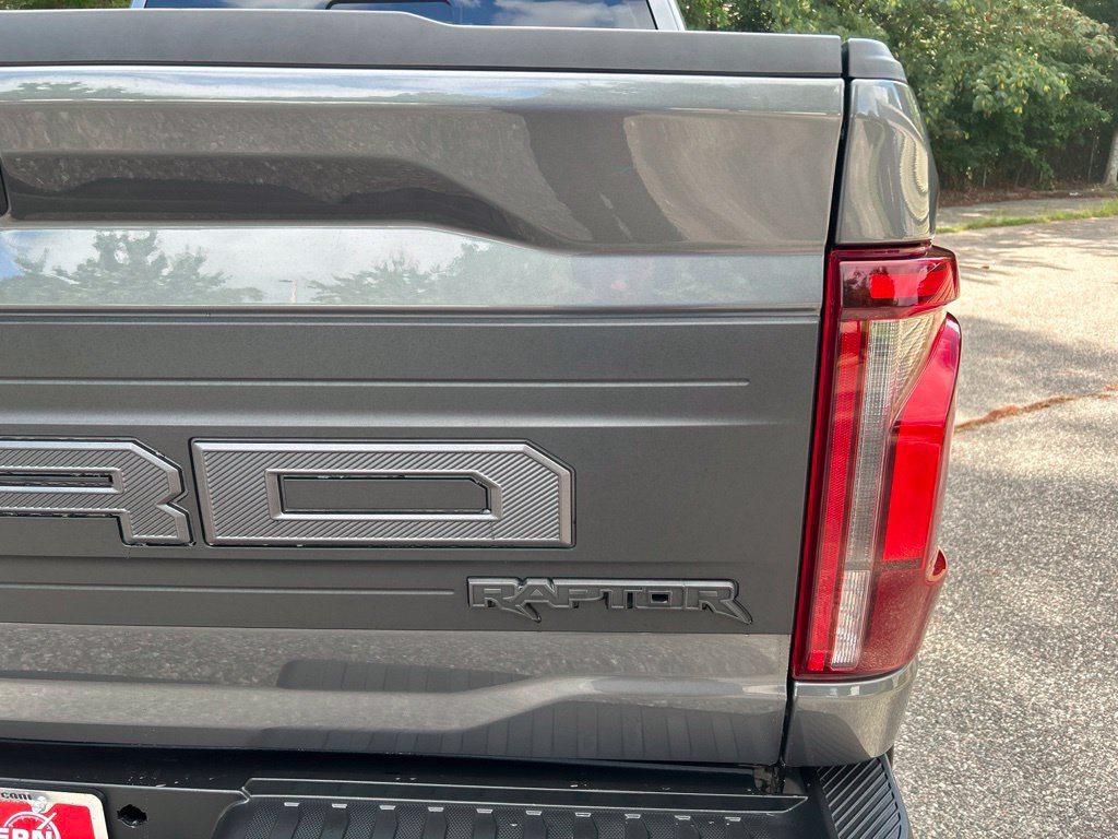 Used 2025 Ford F150 Raptor AWD/4WD image 10