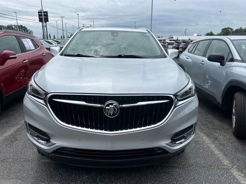 Used 2021 Buick Enclave Premium w/ Sun and Sites Package FWD image 3