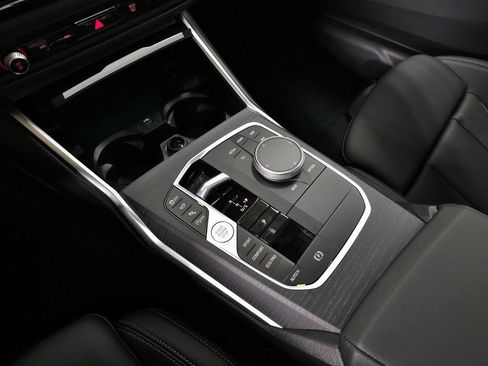 New 2026 BMW 330i xDrive Sedan w/ Premium Package AWD/4WD image 30