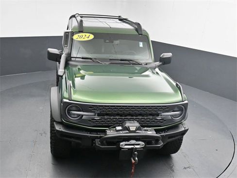 Used 2024 Ford Bronco Everglades image 23