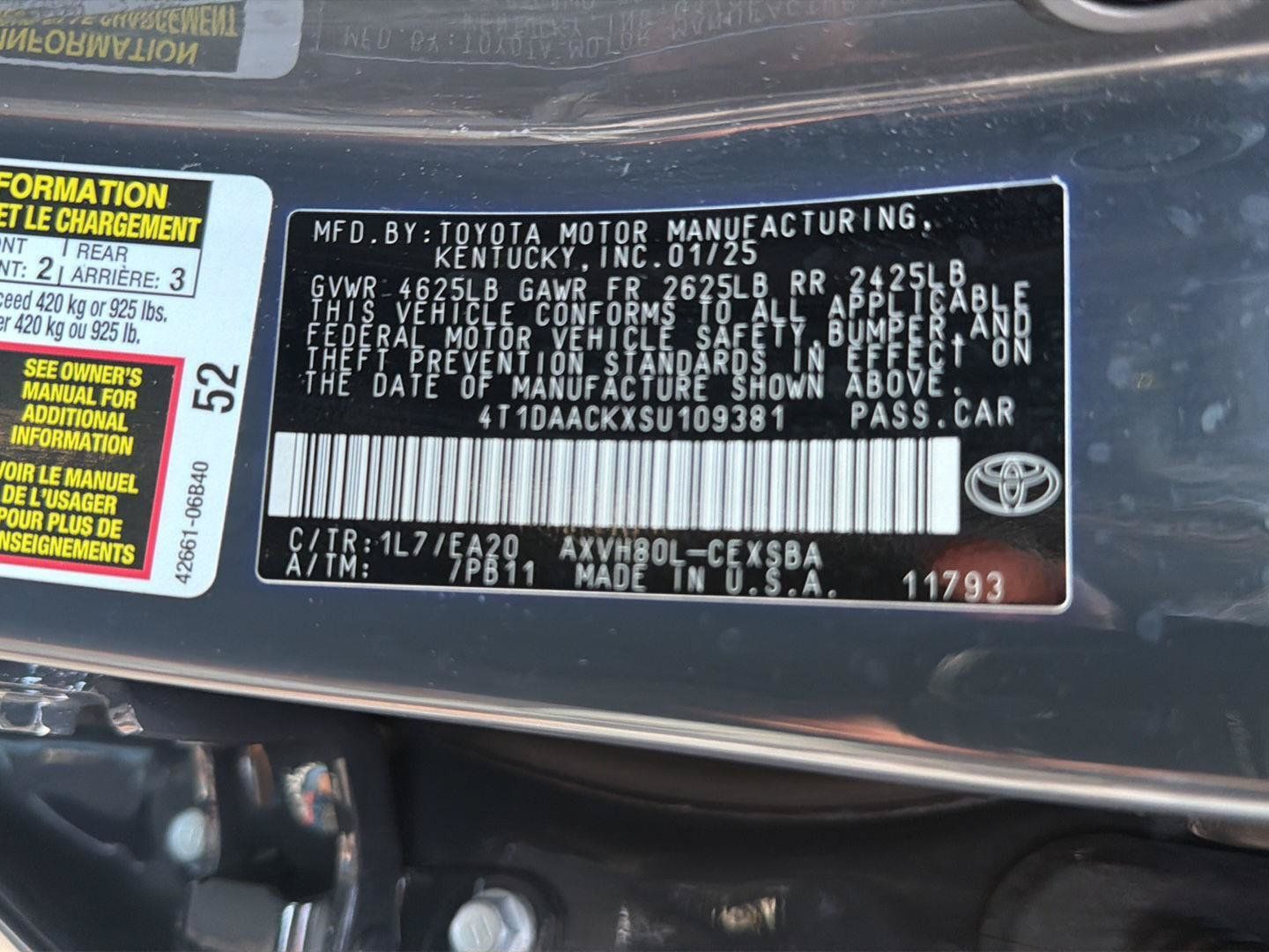 Certified 2025 Toyota Camry SE FWD image 39
