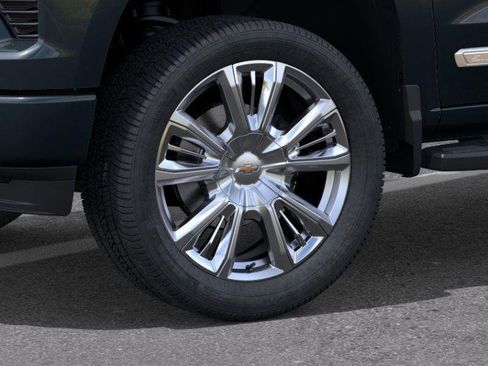 New 2026 Chevrolet Silverado 1500 High Country AWD/4WD image 9