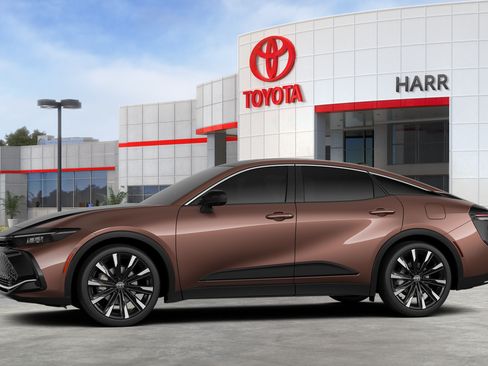New 2026 Toyota Crown Platinum AWD/4WD image 5