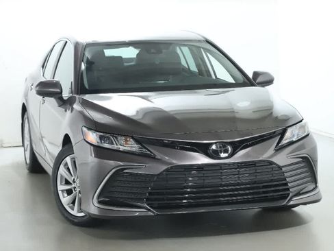 Certified 2024 Toyota Camry LE AWD/4WD image 2