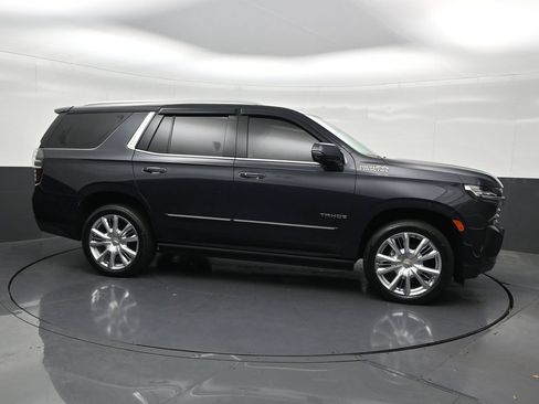 Used 2023 Chevrolet Tahoe High Country AWD/4WD image 7