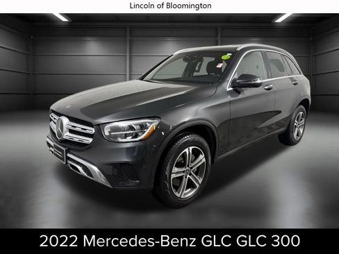 Used 2022 Mercedes-Benz GLC 300 4MATIC image 1