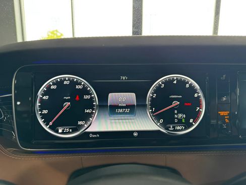 Used 2017 Mercedes-Benz S 550 Cabriolet image 32
