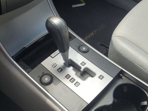 Used 2008 Hyundai Veracruz 2WD image 30