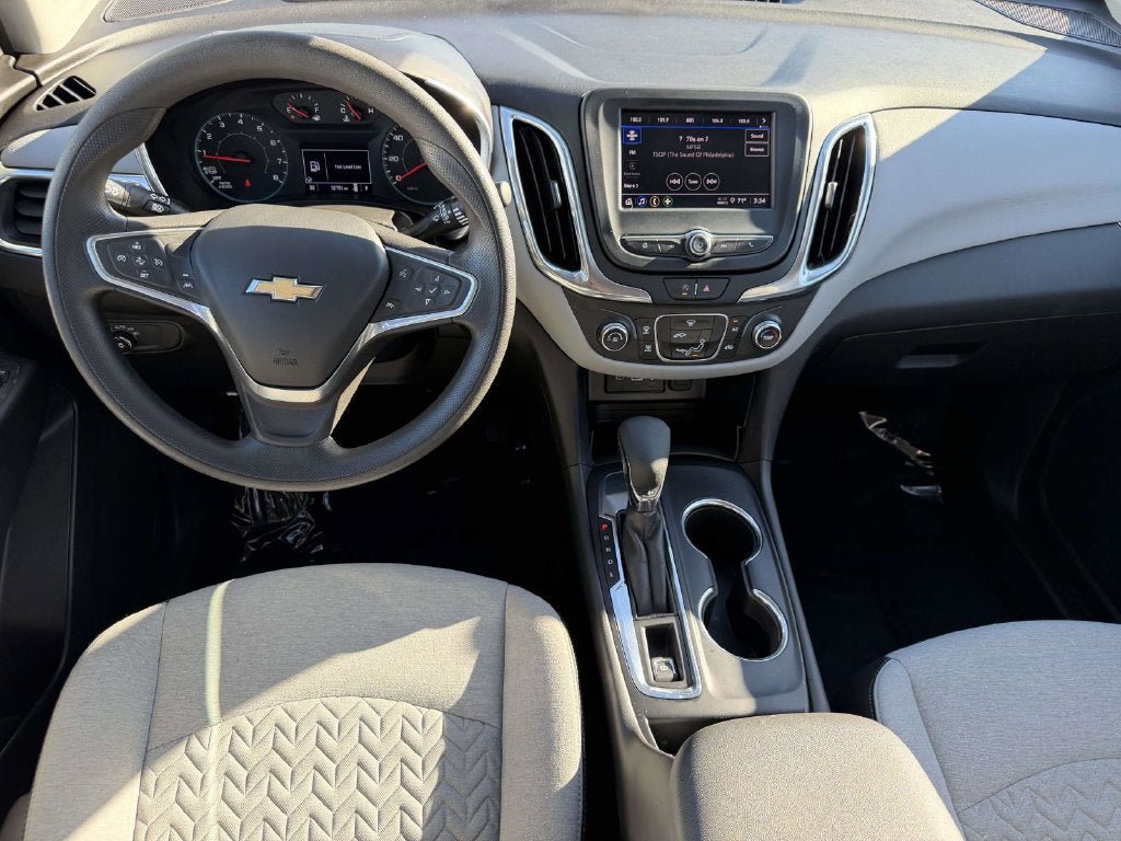 Used 2023 Chevrolet Equinox LS FWD image 13