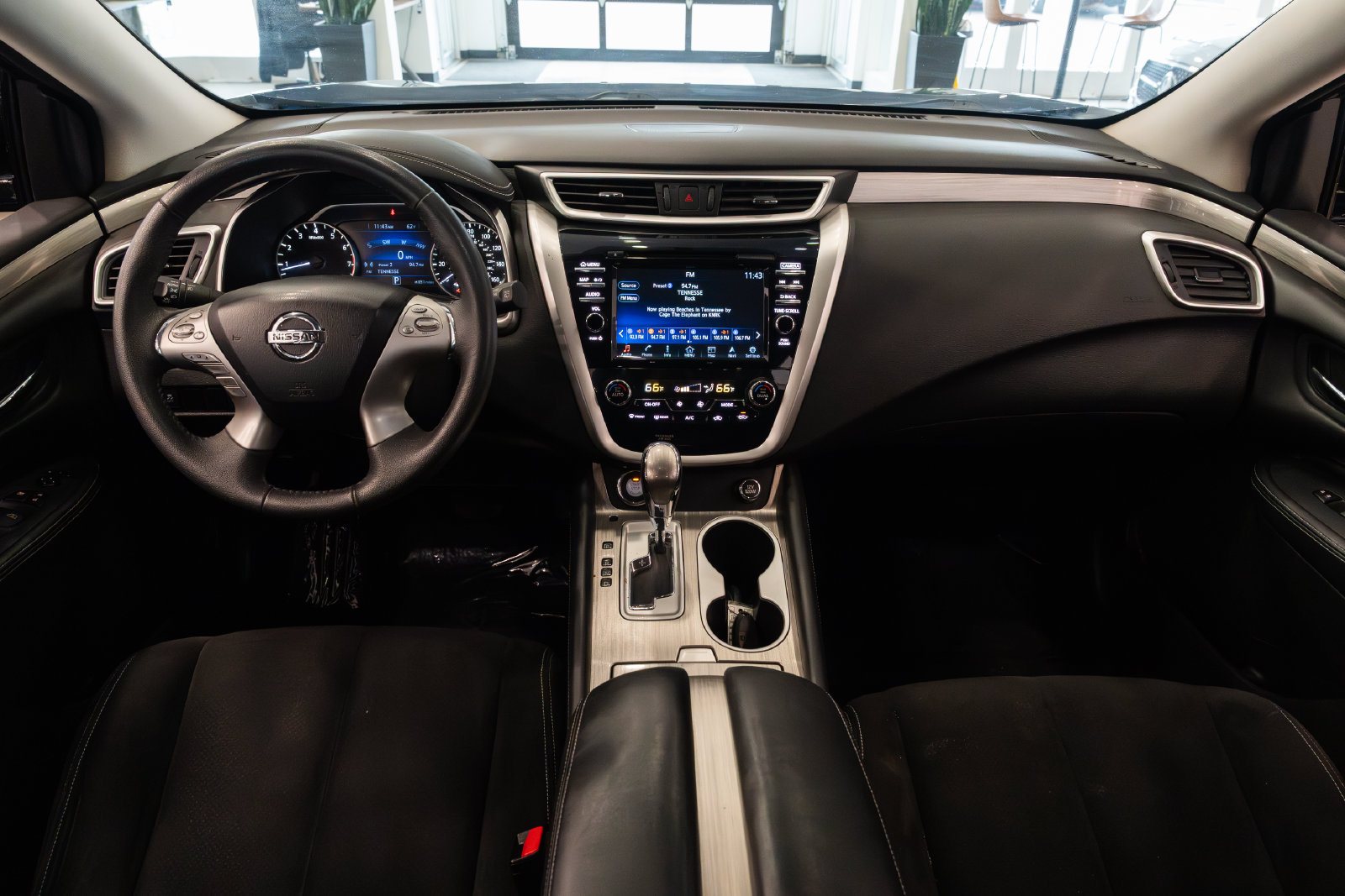 Used 2016 Nissan Murano SV AWD/4WD image 9