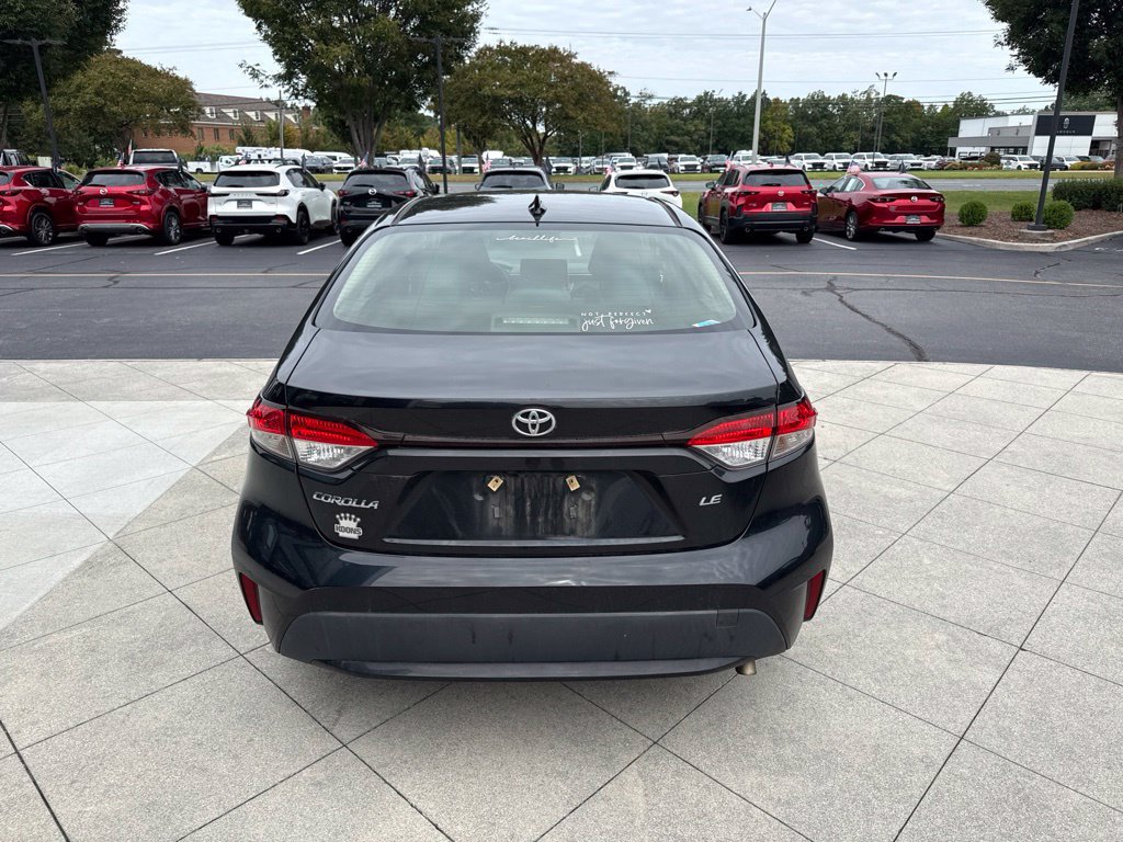 Used 2021 Toyota Corolla LE w/ Carpet Mat Package (TMS) FWD image 8