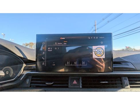 Used 2022 Audi A4 2.0T Premium Plus image 27