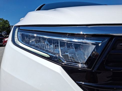 Used 2023 Honda Odyssey EX-L image 9