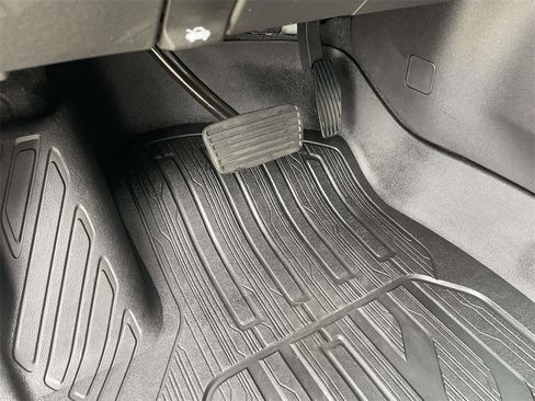 Used 2022 GMC Sierra 1500 Denali image 16