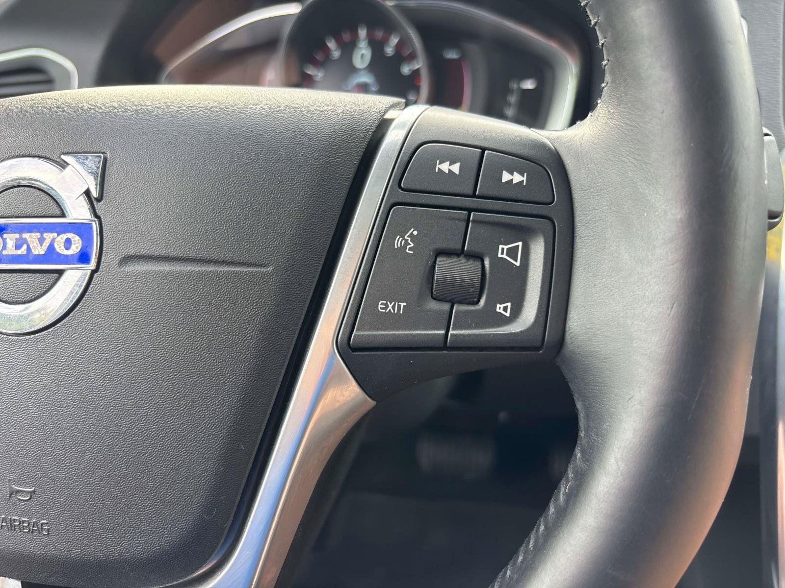 Used 2016 Volvo S60 T5 Premier FWD image 18