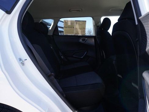 Used 2021 Kia Soul S FWD image 27