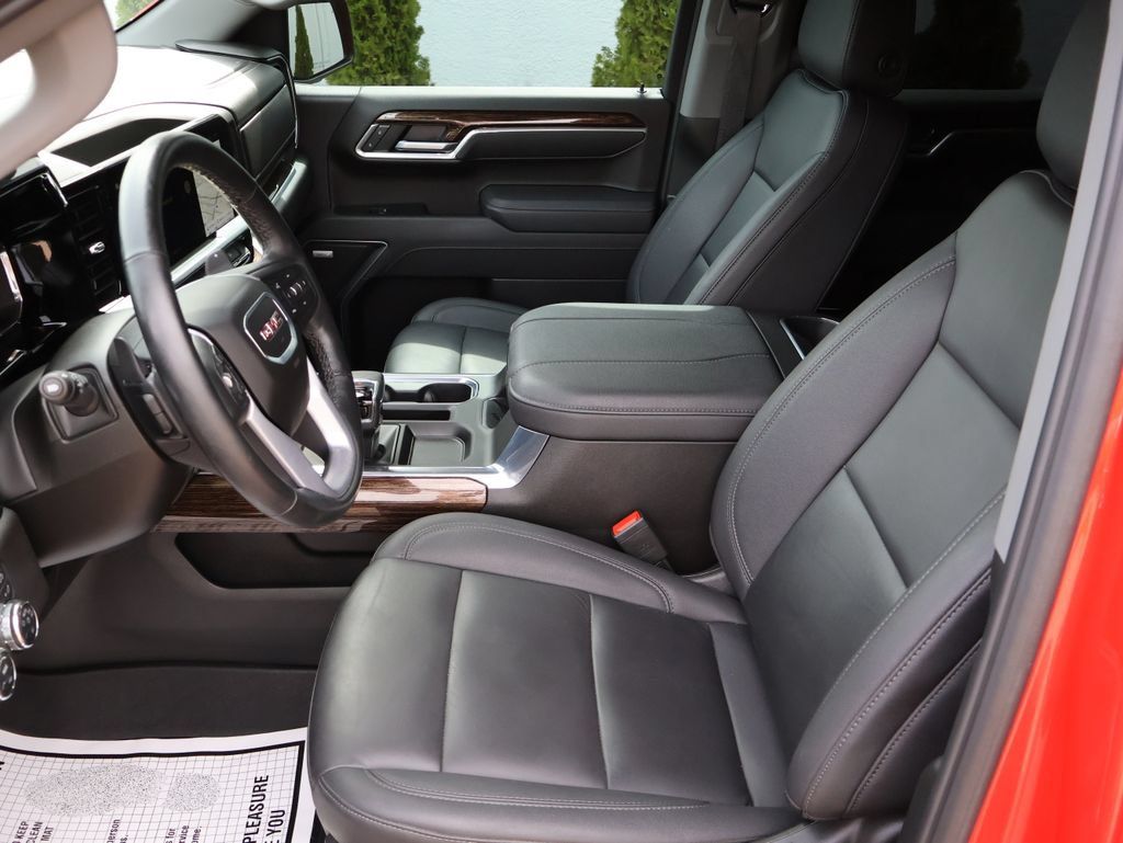 Certified 2025 GMC Sierra 1500 Elevation AWD/4WD image 21