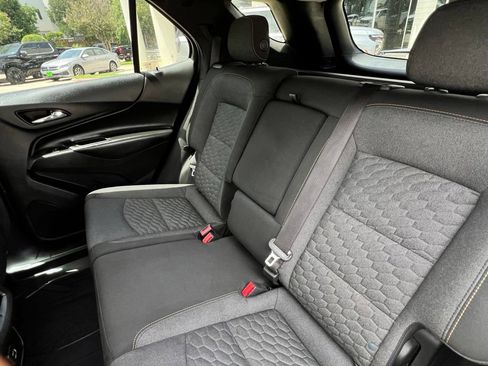 Used 2020 Chevrolet Equinox LT FWD image 22