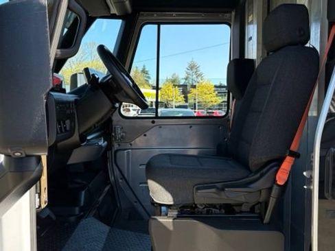 Used 2024 Chevrolet Brightdrop 600 w/ Battery Pack, Max Range AWD/4WD image 11
