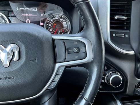 Used 2020 RAM 1500 Big Horn AWD/4WD image 12