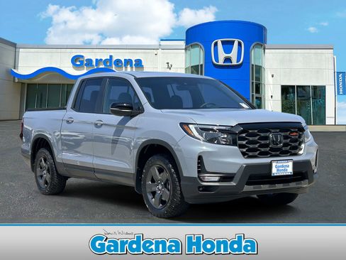 New 2026 Honda Ridgeline TrailSport image 1