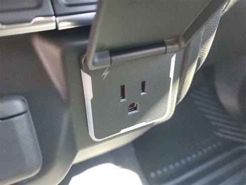 New 2026 Chevrolet Silverado 1500 Custom image 25