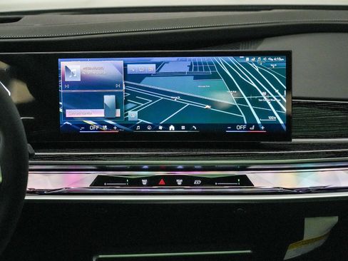 New 2026 BMW 740i w/ Premium Package image 14