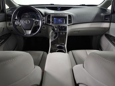 Used 2013 Toyota Venza XLE w/ Tow Prep Pkg image 12