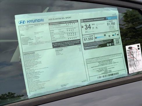 Used 2025 Hyundai Elantra Sport image 24