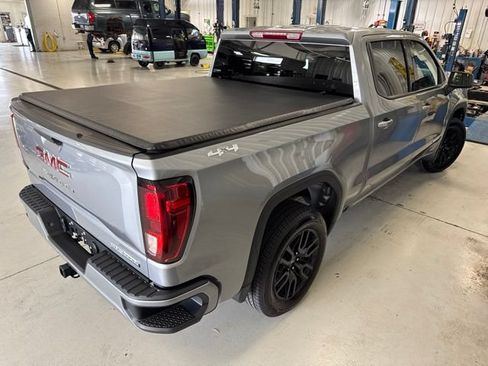 Used 2025 GMC Sierra 1500 Elevation AWD/4WD image 14