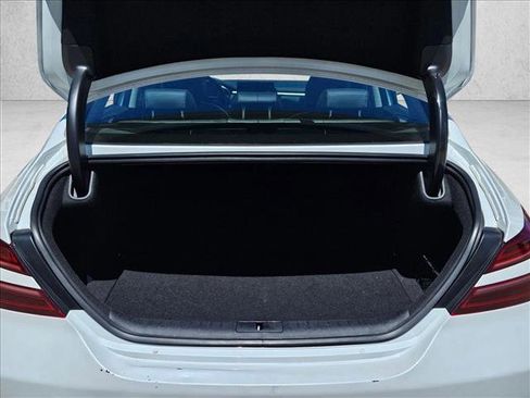 Used 2025 Genesis G70 2.5T image 20