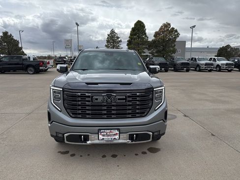 Used 2024 GMC Sierra 1500 Denali Ultimate AWD/4WD image 10