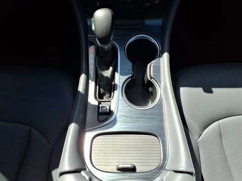 Used 2019 Buick Envision Premium AWD/4WD image 27