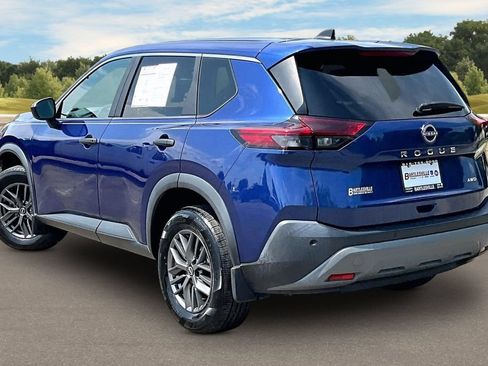 Used 2023 Nissan Rogue S AWD/4WD image 11