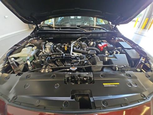 Used 2024 Nissan Altima 2.5 SV FWD image 24