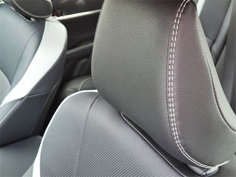 New 2026 Toyota Camry SE image 7