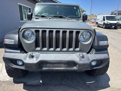 Used 2022 Jeep Wrangler Sport AWD/4WD image 2