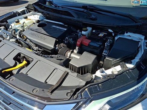 Used 2024 Nissan Rogue SV AWD/4WD image 32