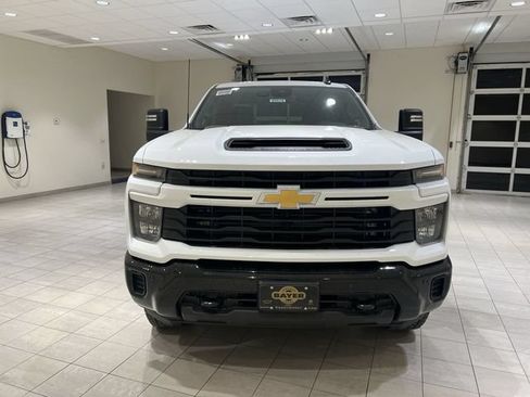 New 2026 Chevrolet Silverado 2500 Custom w/ Custom Value Package AWD/4WD image 8