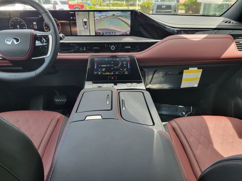 New 2026 INFINITI QX80 Autograph AWD/4WD image 14