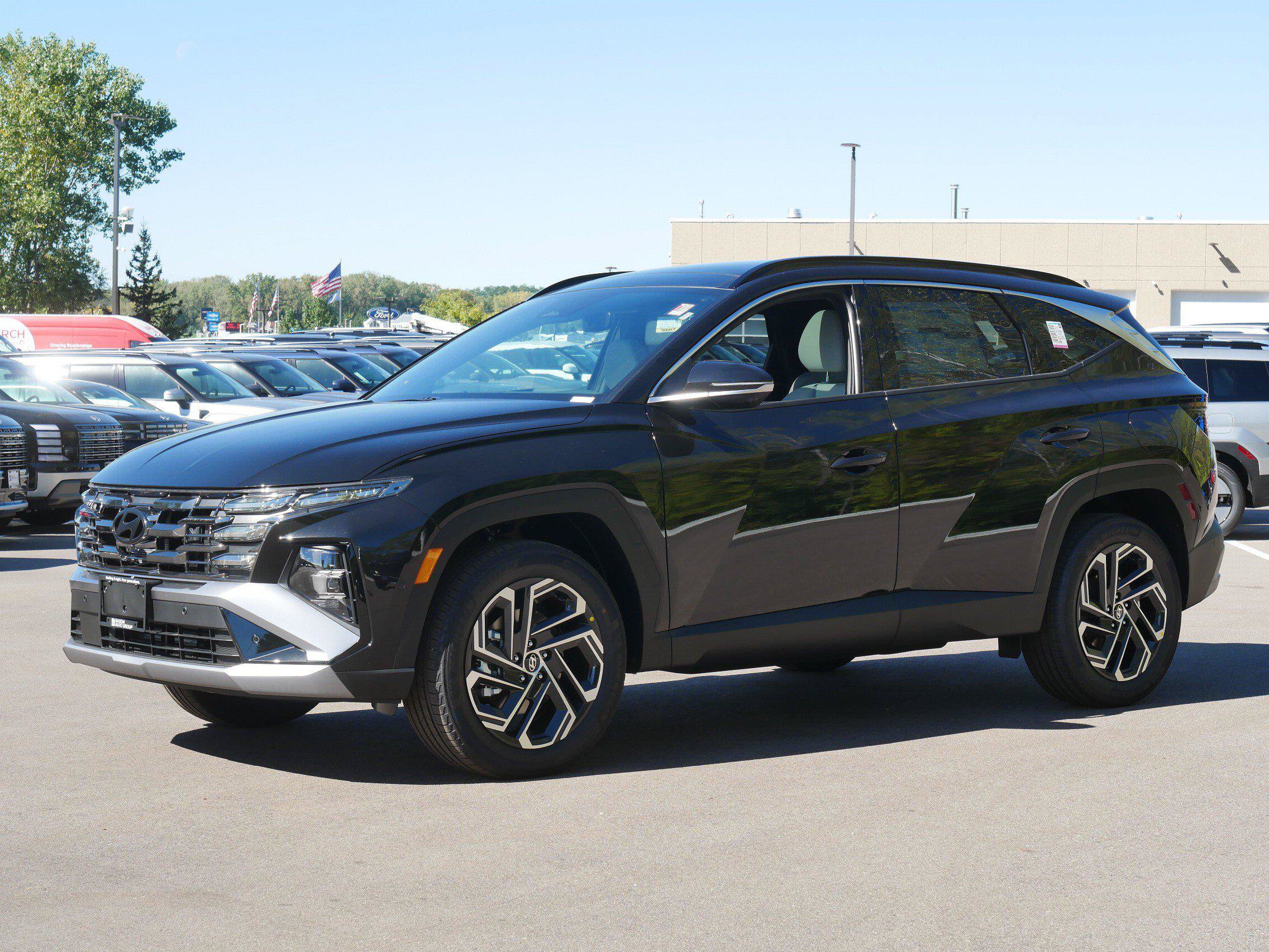 New 2026 Hyundai Tucson Limited w/ Tow & Go Package AWD/4WD image 2