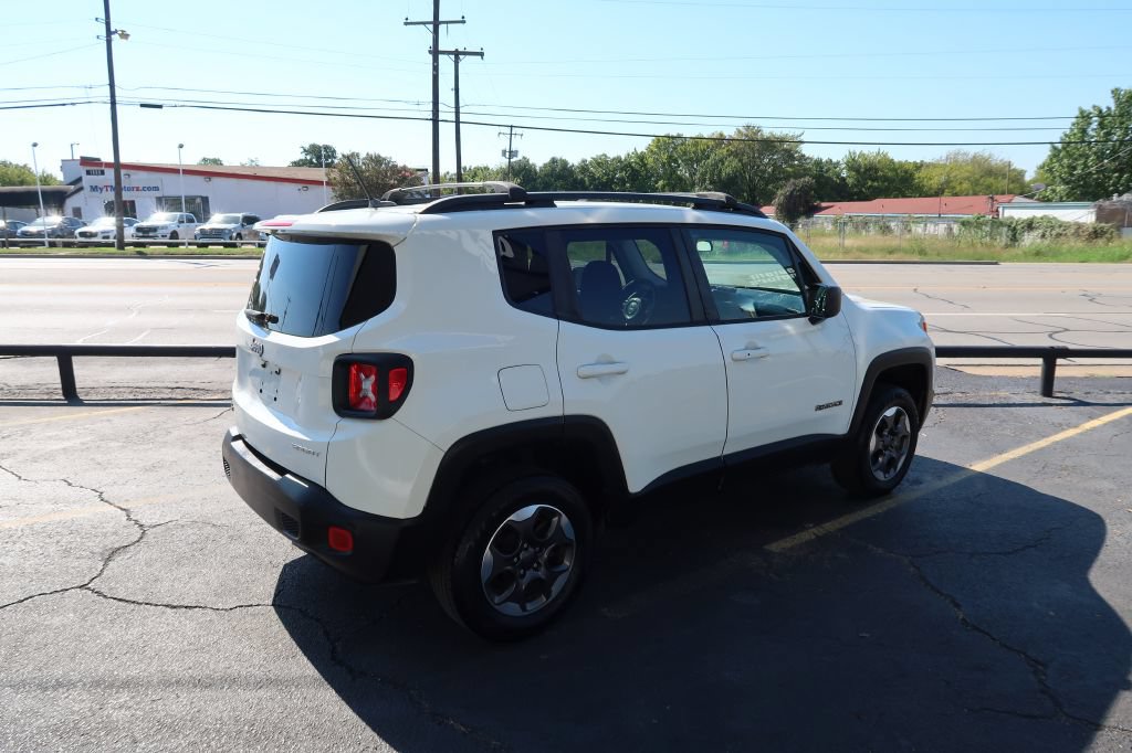 Used 2017 Jeep Renegade Sport w/ Power & Air Group FWD image 3